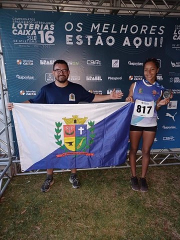 Laura Fernanda conquista o ttulo de vice-campe brasileira Sub-16 na prova do Salto Triplo