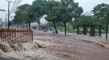 Chuvas causam estragos em vrias cidades da regio