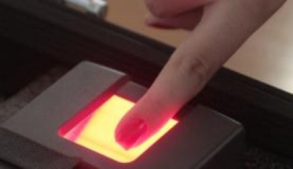 Segundo o TSE, para as eleies de 2018, pelo menos 80 milhes de pessoas aptas a votar devem estar registradas pelo sistema biomtricoDivulgao/TSE 