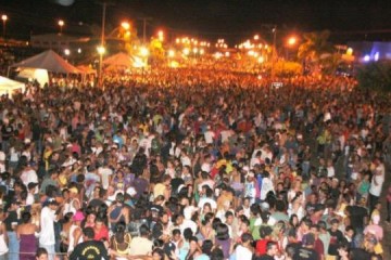 Luclia: organizao espera mais de 30 mil para Carnaval 2013