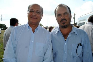 Mazucato entrega pedidos durante visita de Alckmin  regio