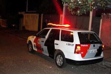 Polcia flagra jovem dirigindo sem habilitao em Osvaldo Cruz