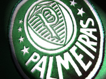 Palmeiras escapa e comemora