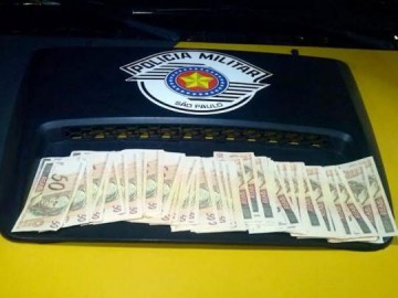 Polcia apreende R$ 5,1 mil em notas falsas na Rodovia Raposo Tavares